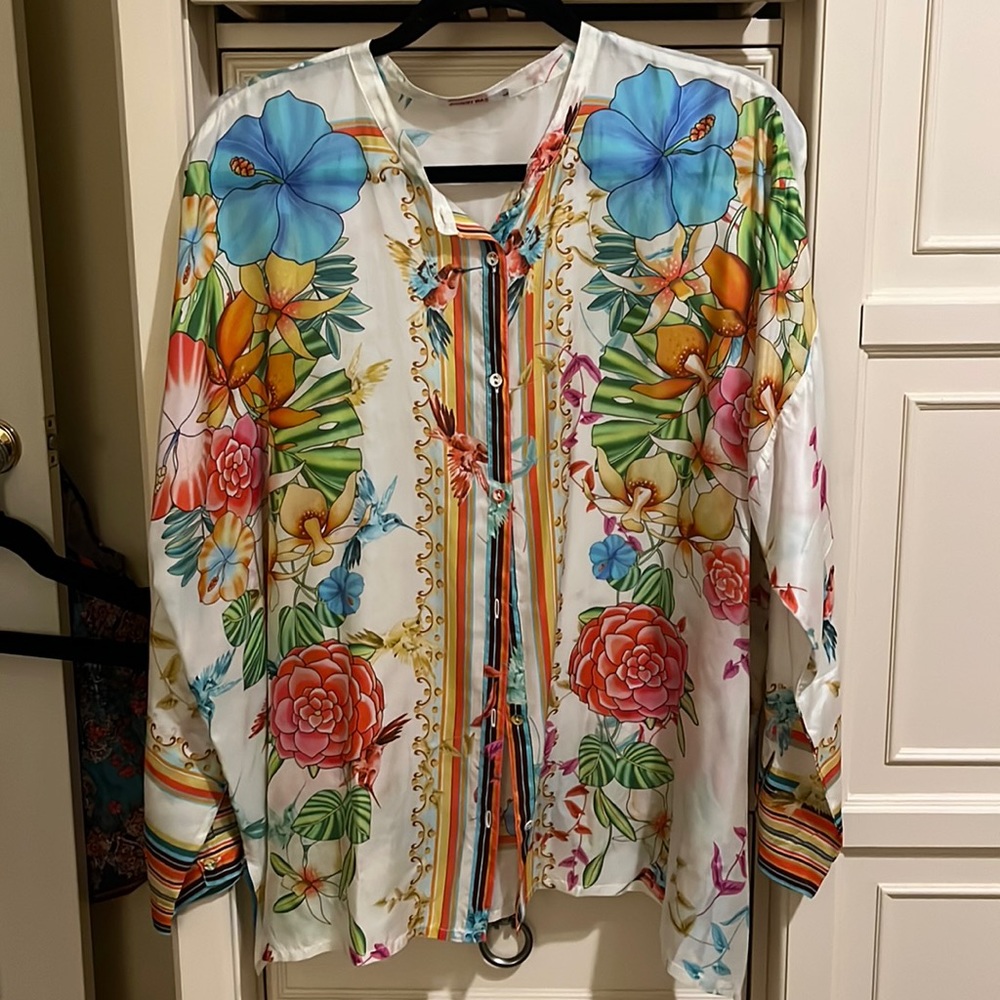 JohnnyWas Sabrina Button up L/S silk button down blouse size large